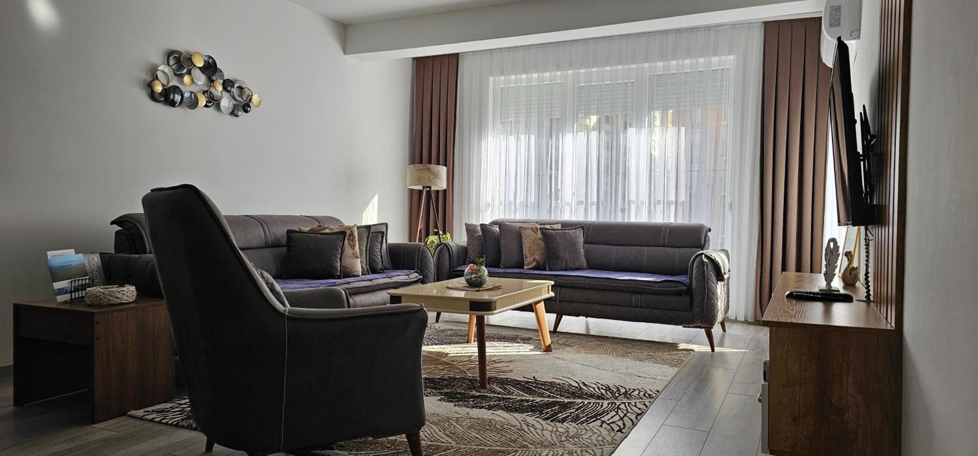 Value Living Apartment Ferizaj Exteriör bild