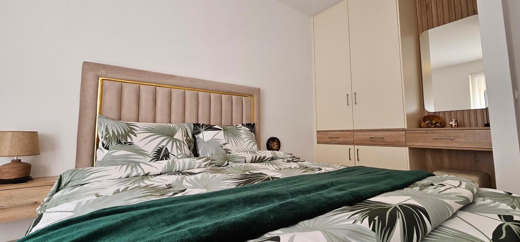 Value Living Apartment Ferizaj Exteriör bild