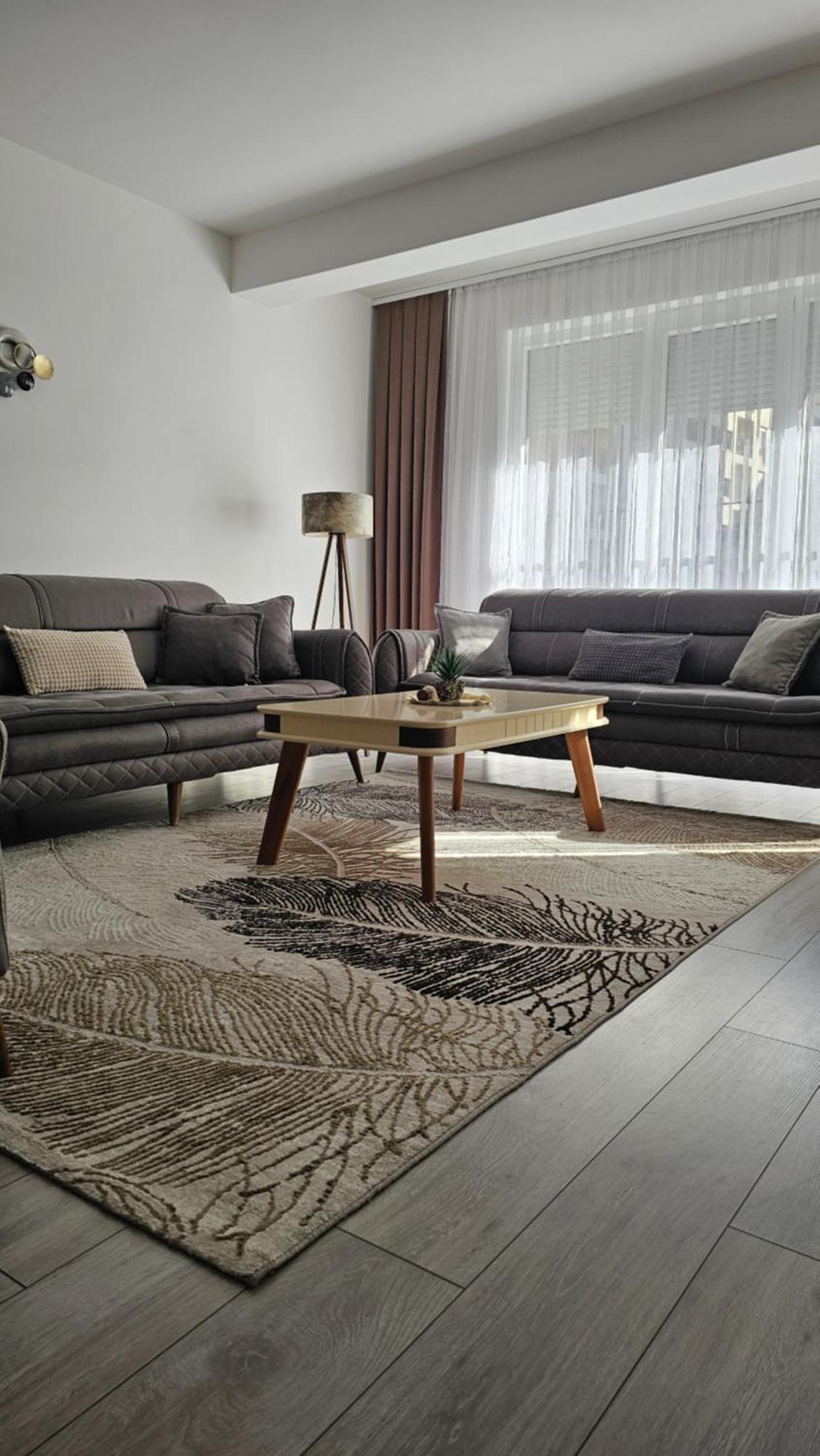 Value Living Apartment Ferizaj Exteriör bild