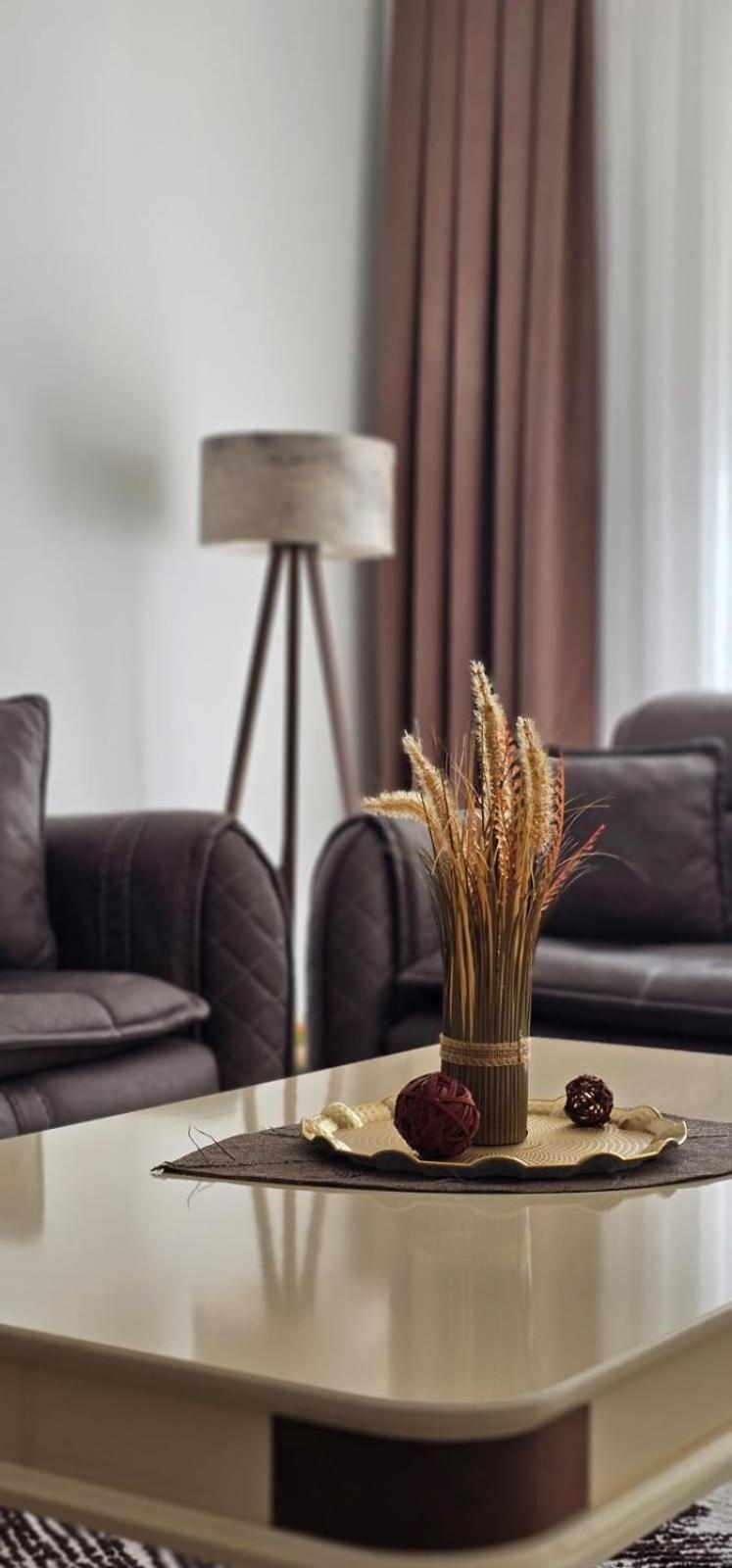 Value Living Apartment Ferizaj Exteriör bild