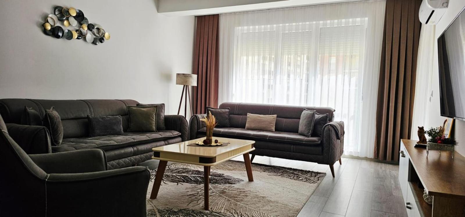 Value Living Apartment Ferizaj Exteriör bild